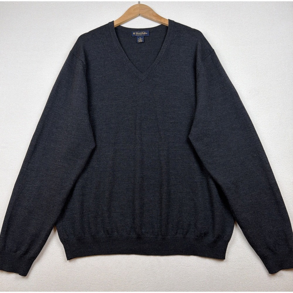 Brooks Brothers V-Neck Knit Merino Wool Blend Sweater XL Gray Preppy Academia